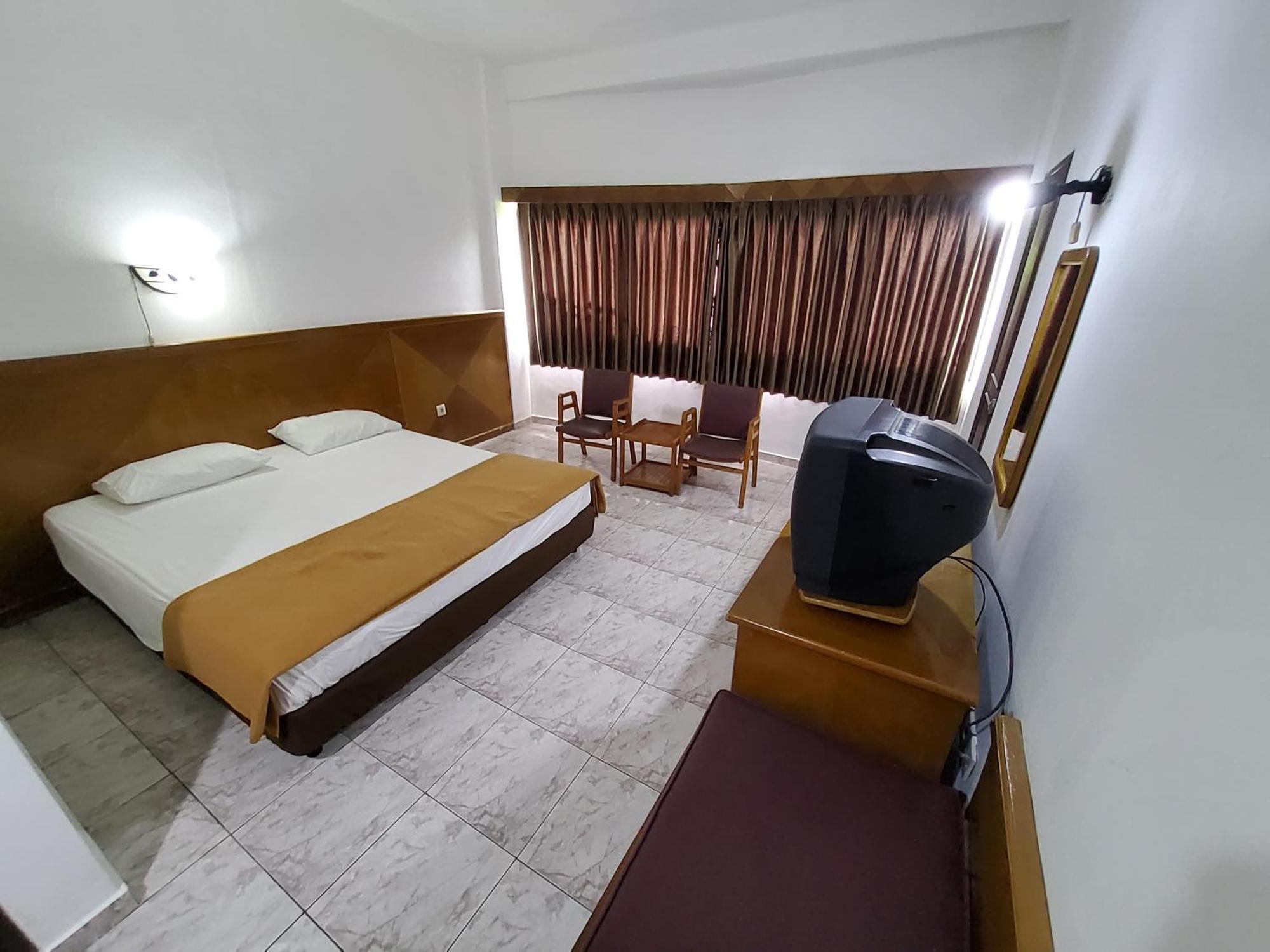 Hotel Kumala Samudra Cikakak Zewnętrze zdjęcie