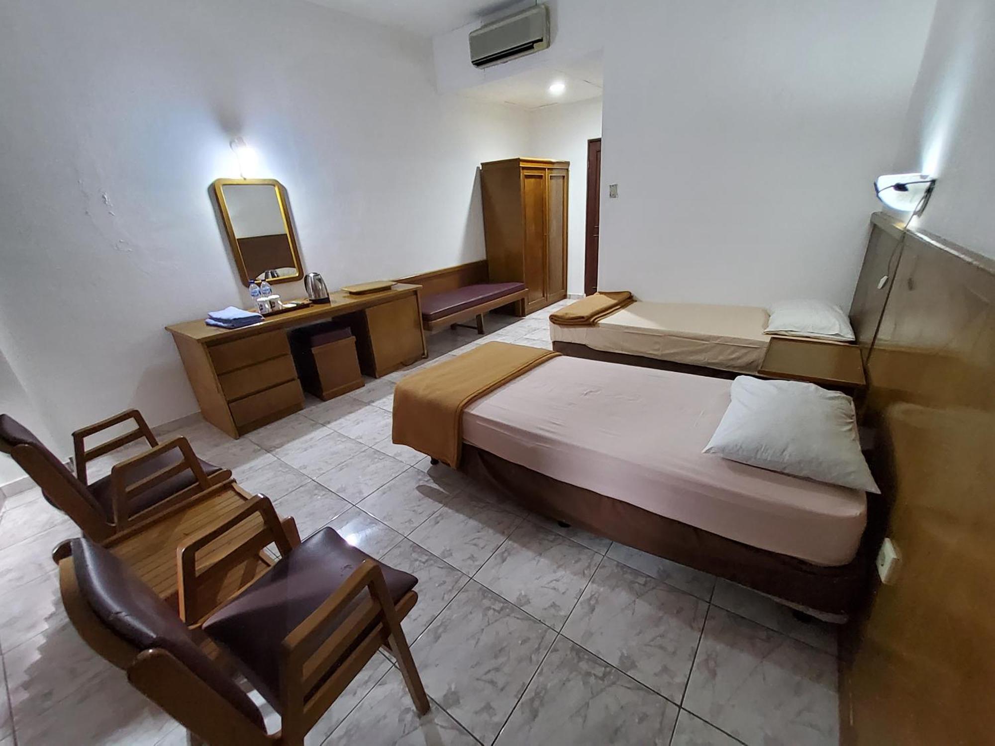 Hotel Kumala Samudra Cikakak Zewnętrze zdjęcie