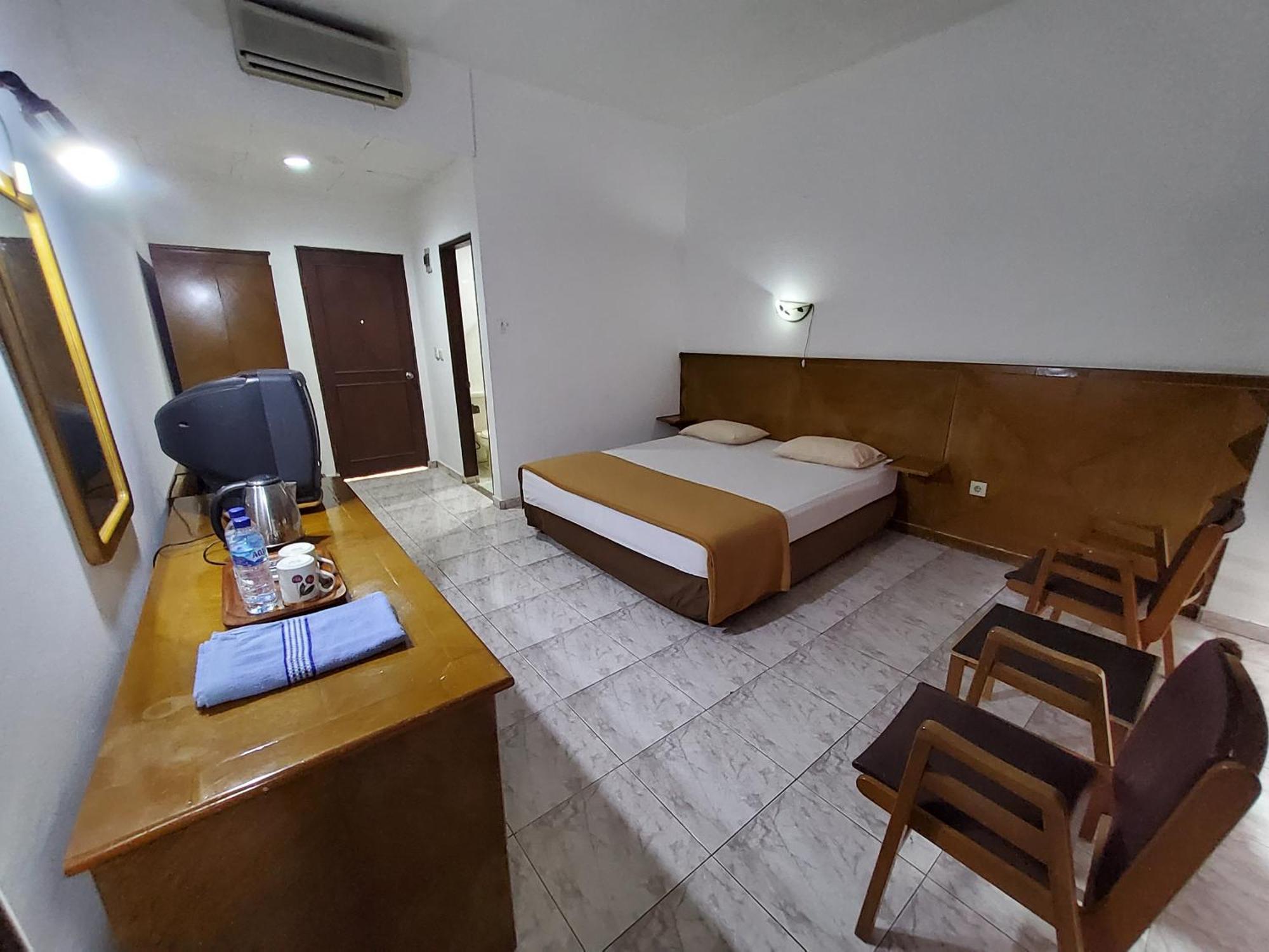Hotel Kumala Samudra Cikakak Zewnętrze zdjęcie