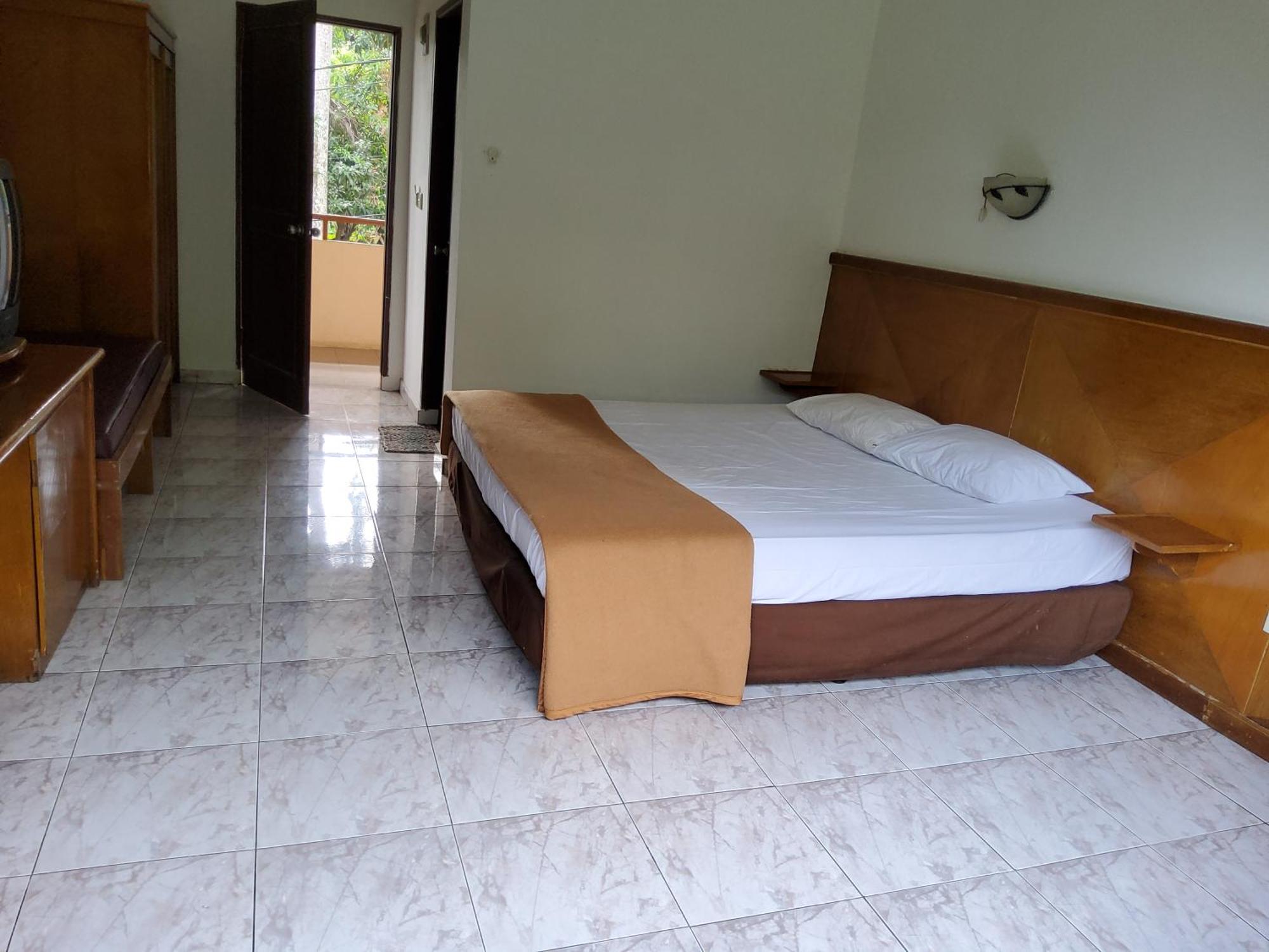 Hotel Kumala Samudra Cikakak Zewnętrze zdjęcie